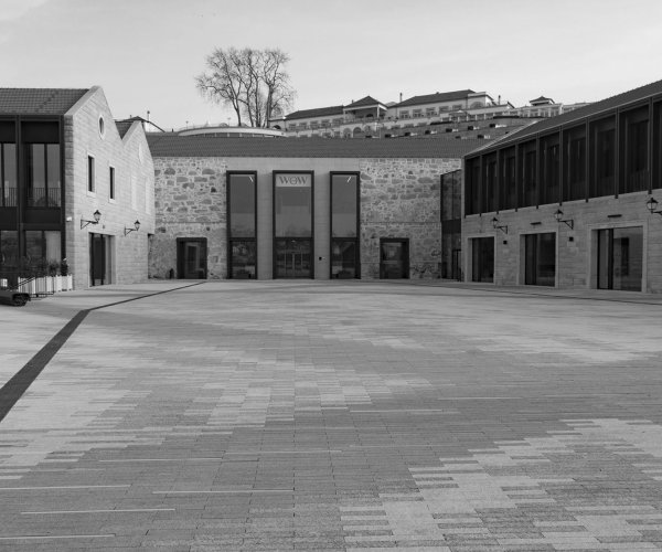 As nossas obras: World of Wine | Granito Amarelo Vila Real, Mármore Thassos