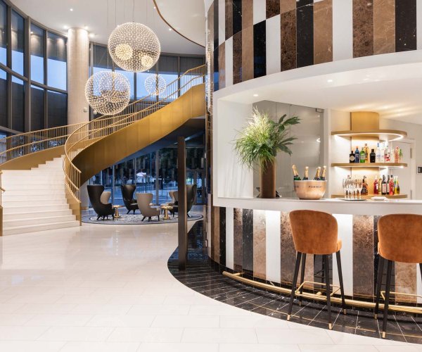 As nossas obras: Hotel Eurostars Universal Lisboa | Mármore Thassos, Mármore Marron Emperador
