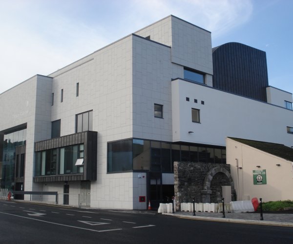 As nossas obras: Kilkenny Courthouse | Granito Pedras Salgadas