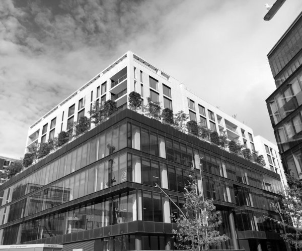 As nossas obras: Number One Ballsbridge | Granito Branco Micaela, Granito Amarelo Vila Real, Granito Negro Angola
