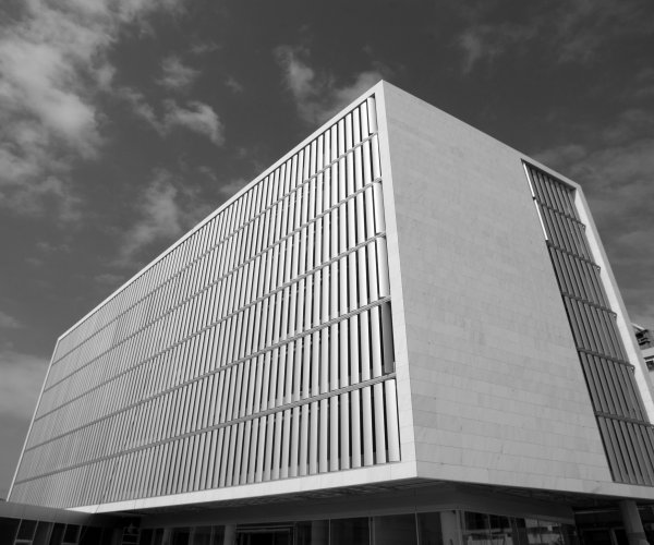 As nossas obras: Sede EDP | Mármore Branco Macedónia