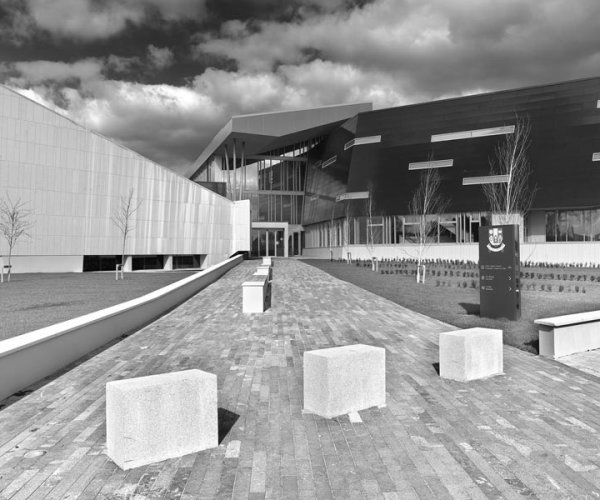 As nossas obras: County Offices | Granito Branco Micaela