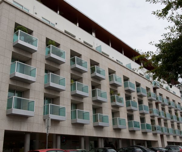 As nossas obras: Residências do Paço | Granito Amarelo Vila Real