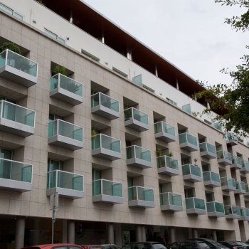 Our work: Paço Residences | Granite Amarelo Vila Real