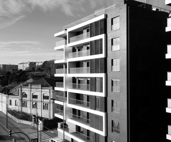 As nossas obras: Ouro Residence | Granito Negro Zimbabwe