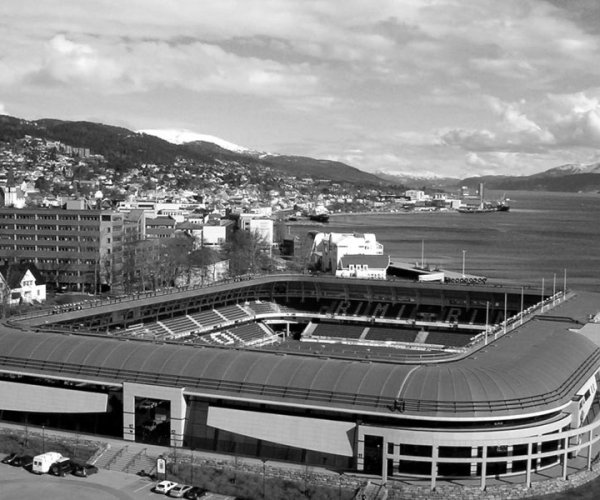As nossas obras: Estádio do Molde | Granito Pedras Salgadas